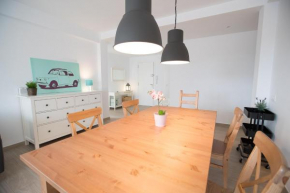 Гостиница Apartamento cerca del mar (parking incluido)  Бланес